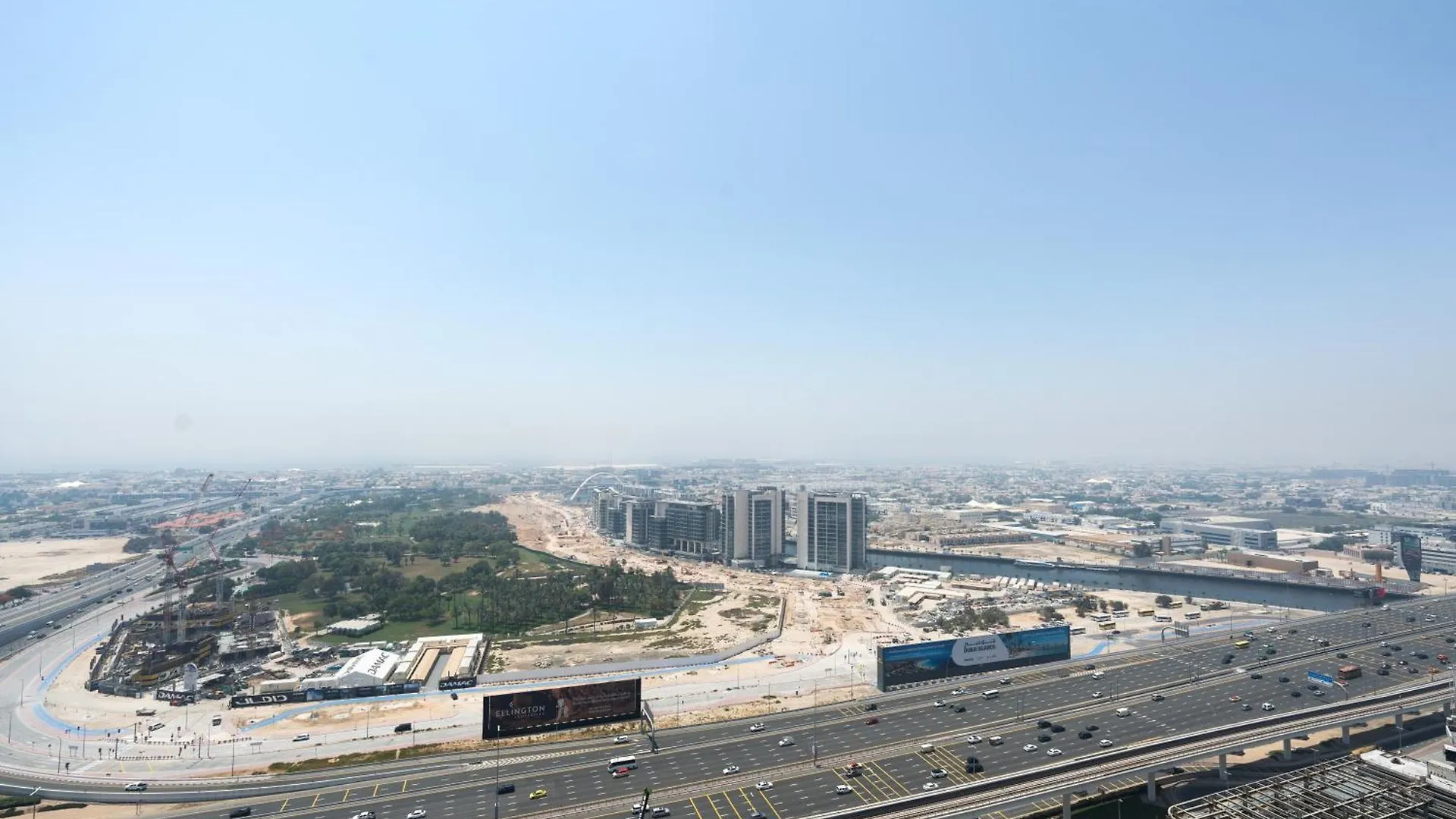 Keyrock Living - Elegant 2Br Escape With Mesmerizing City Views Dubai United Arab Emirates